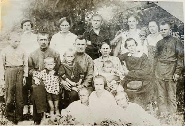 Семья Крячко — казаки, врачи, учителя — иллюстрация